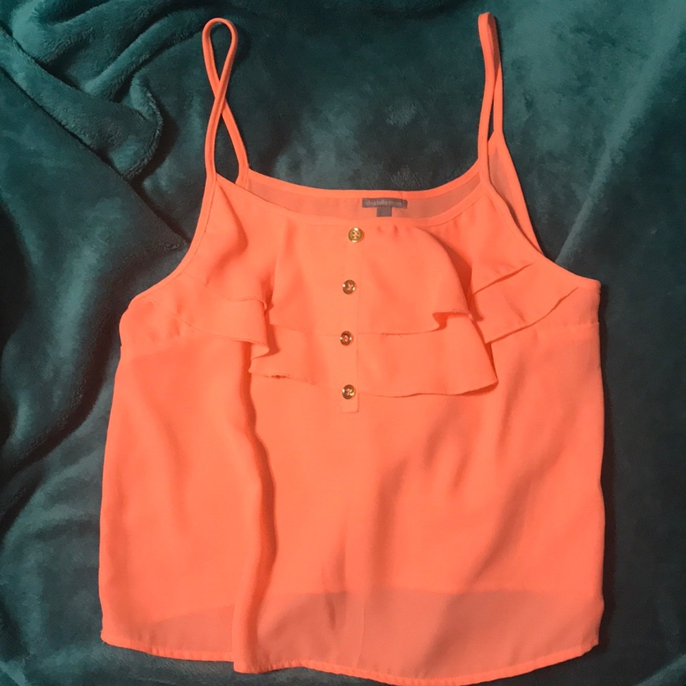 🌺 Coral ruffle tank top